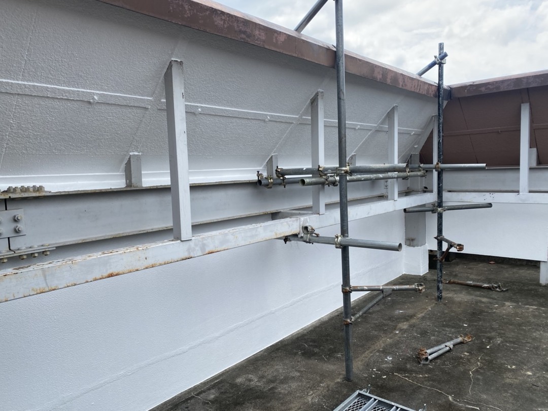 京都市左京区　Rビル様　屋上シングル屋根内側塗装工事のサムネイル