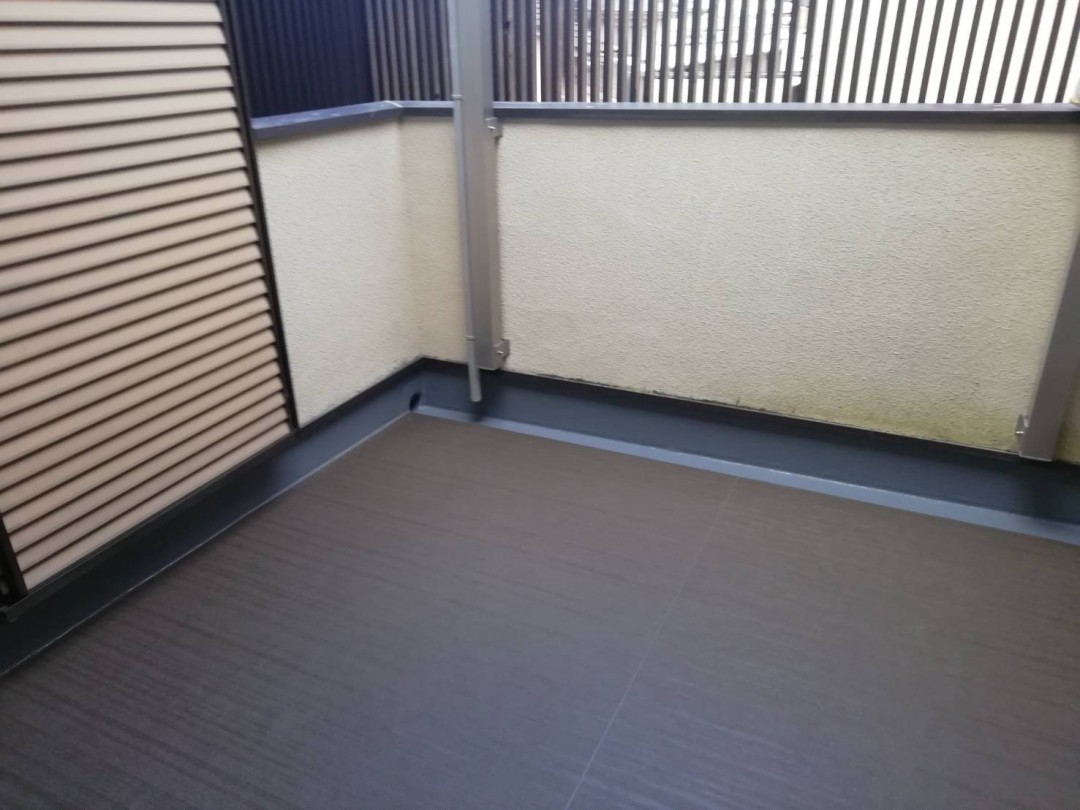 京都市上京区　O様邸　２階バルコニー防水及び、長尺シート貼り工事のサムネイル